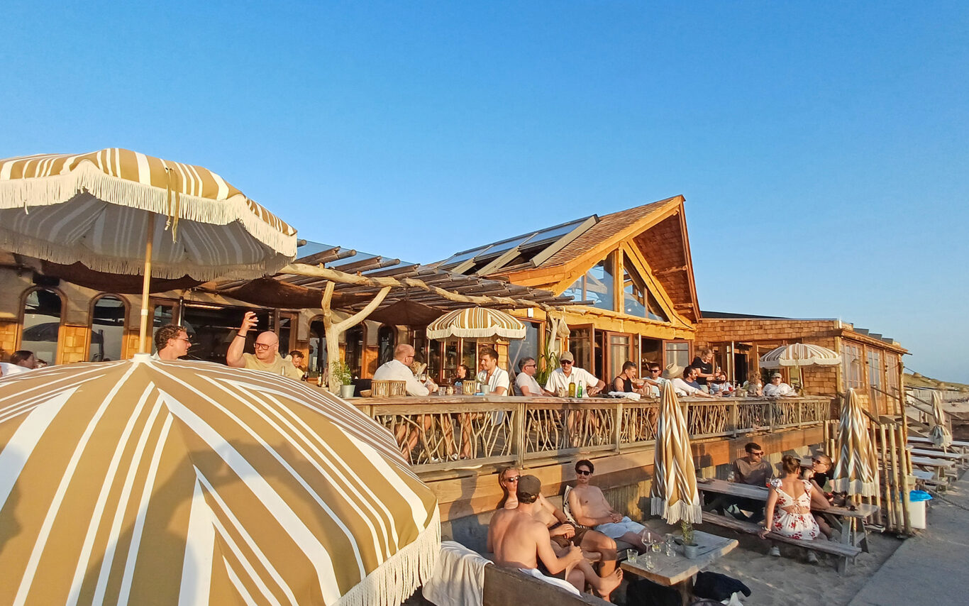 Club Zand, Castricum - BINT architecten